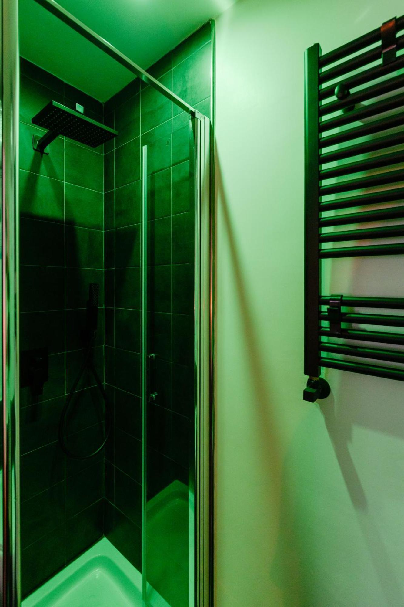 Napolicentro Mare - Sea View Rooms & Suites Экстерьер фото